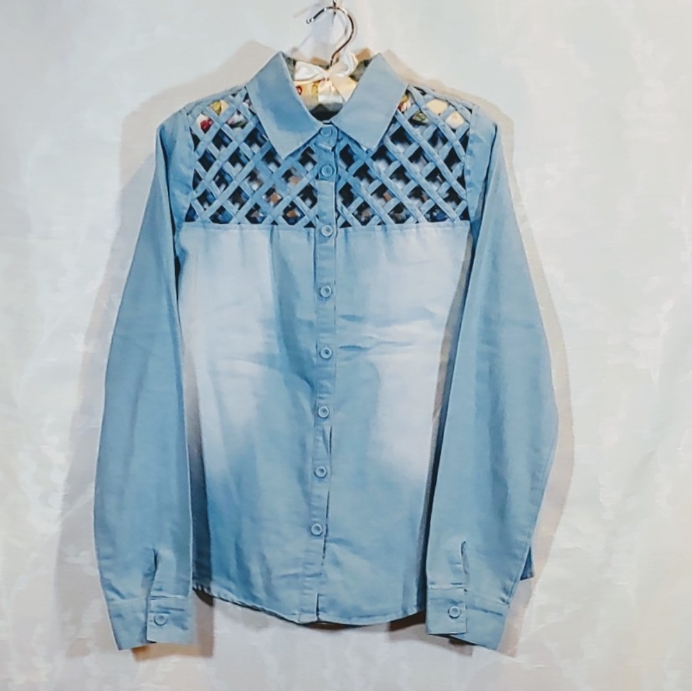 Mustard Seed | Chico Chambray Button-Down Top | S